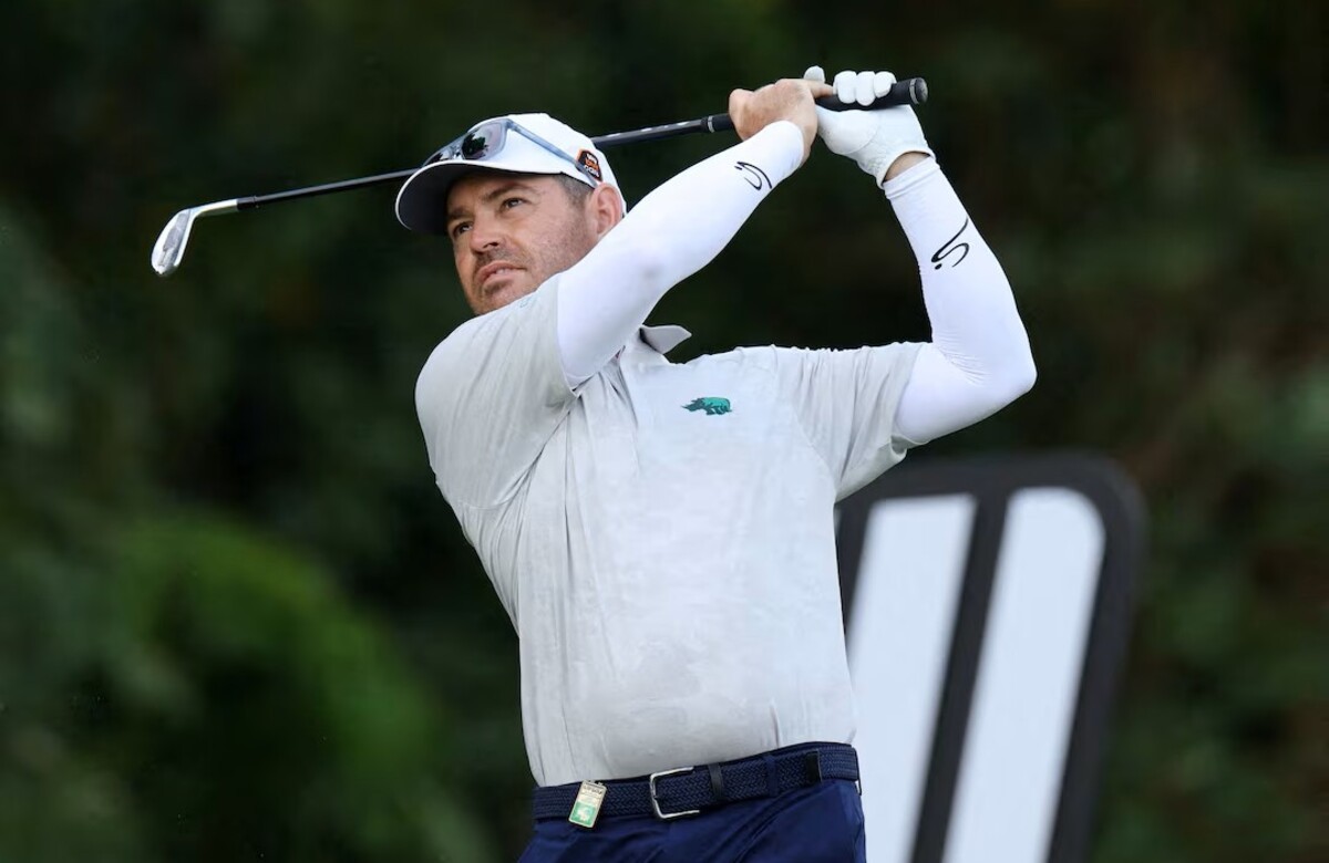 Louis Oosthuizen playing Golf during a LIV Golf Tournament